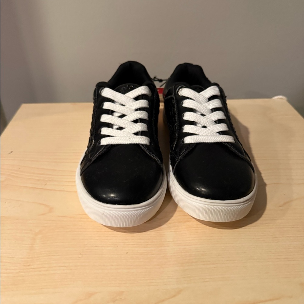 Vince Camuto Black Youth 12 girls sneakers